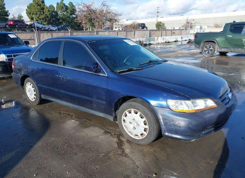 2002 Honda Accord 2.3 LX (VIN JHMCG66532C011668) main photo