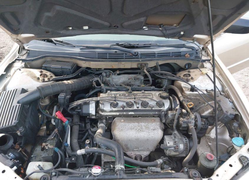 Photo 10 of 2002 Honda Accord 2.3 LX (VIN JHMCG66552C016483)