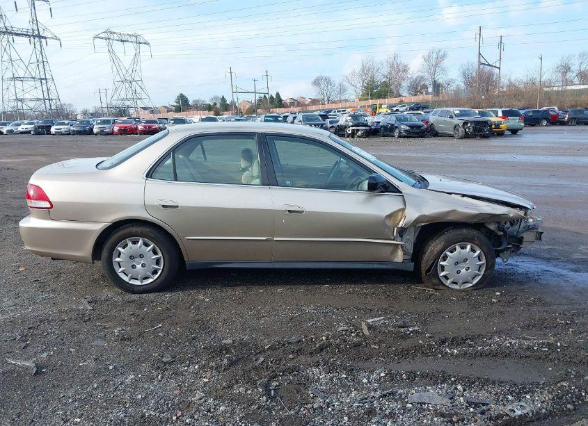 Photo 13 of 2002 Honda Accord 2.3 LX (VIN JHMCG66552C016483)