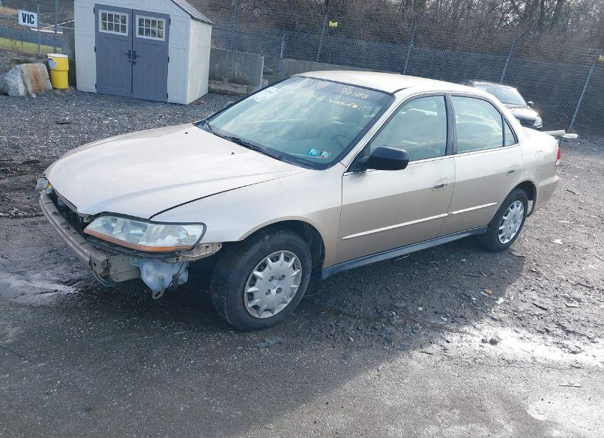 Photo 2 of 2002 Honda Accord 2.3 LX (VIN JHMCG66552C016483)