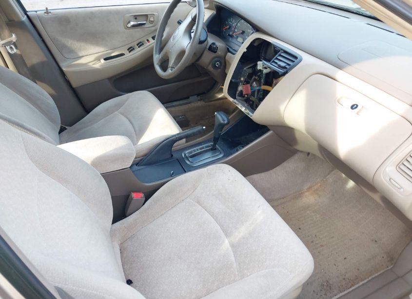 Photo 5 of 2002 Honda Accord 2.3 LX (VIN JHMCG66552C016483)
