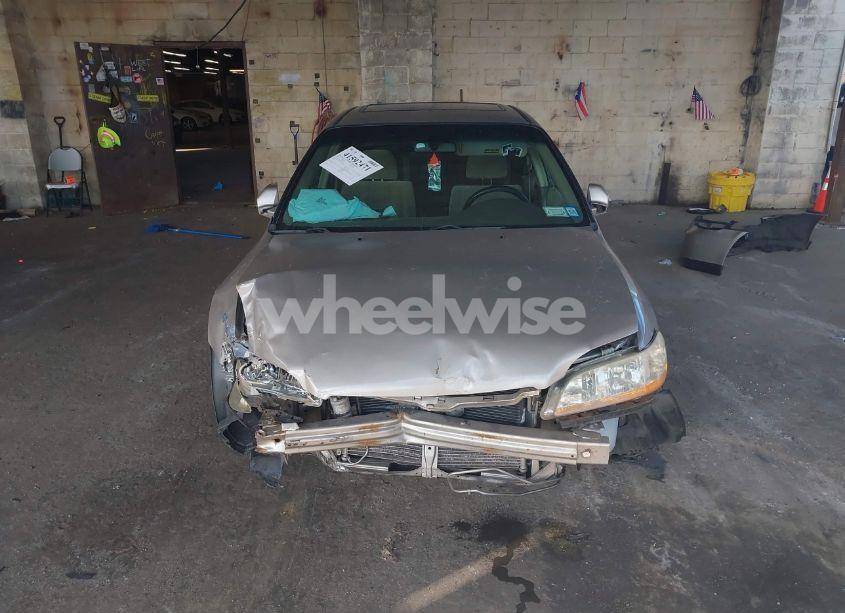 Photo 6 of 1999 Honda Accord LX (VIN JHMCG6656XC001949)