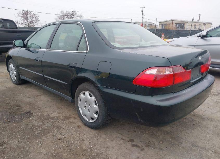 Photo 3 of 1999 Honda Accord LX (VIN JHMCG6656XC006830)