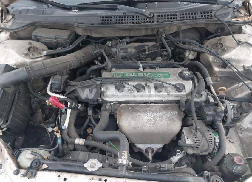 Photo 10 of 2001 Honda Accord 2.3 LX (VIN JHMCG66591C002665)