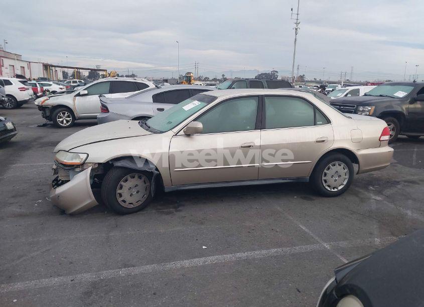 Photo 14 of 2001 Honda Accord 2.3 LX (VIN JHMCG66591C002665)