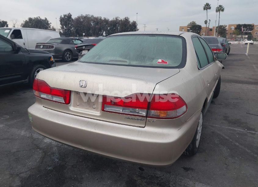 Photo 4 of 2001 Honda Accord 2.3 LX (VIN JHMCG66591C002665)