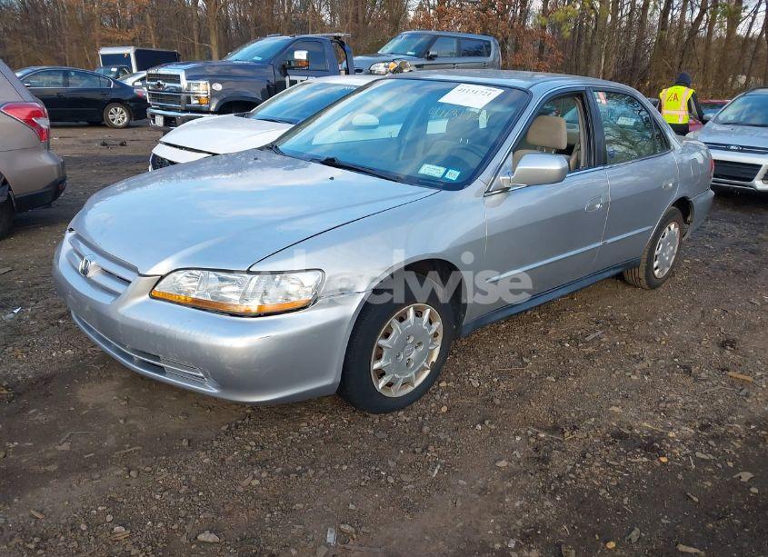 Photo 2 of 2002 Honda Accord 2.3 LX (VIN JHMCG66592C004191)