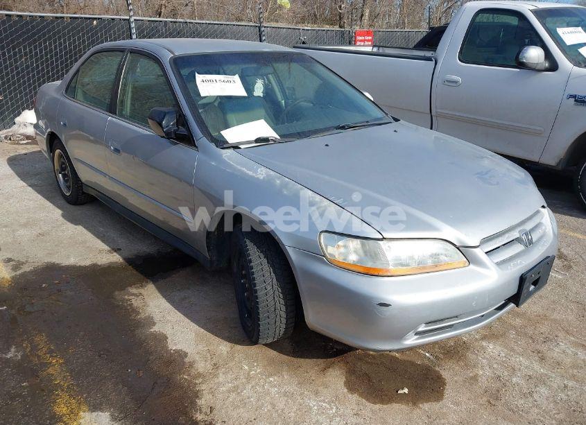 2002 Honda Accord 2.3 LX (VIN JHMCG66592C014266) main photo