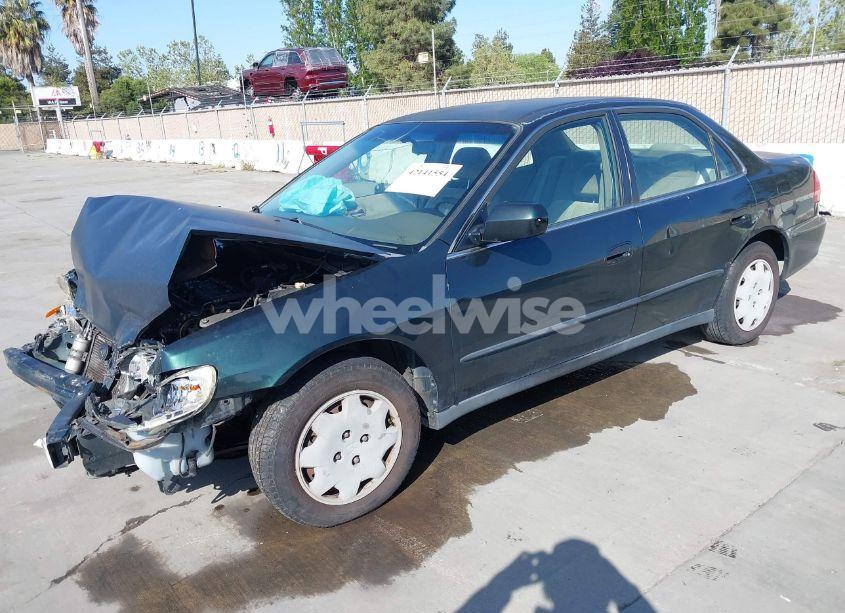 Photo 2 of 1999 Honda Accord LX (VIN JHMCG6659XC019748)