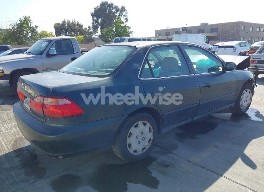 Photo 4 of 1999 Honda Accord LX (VIN JHMCG6659XC019748)