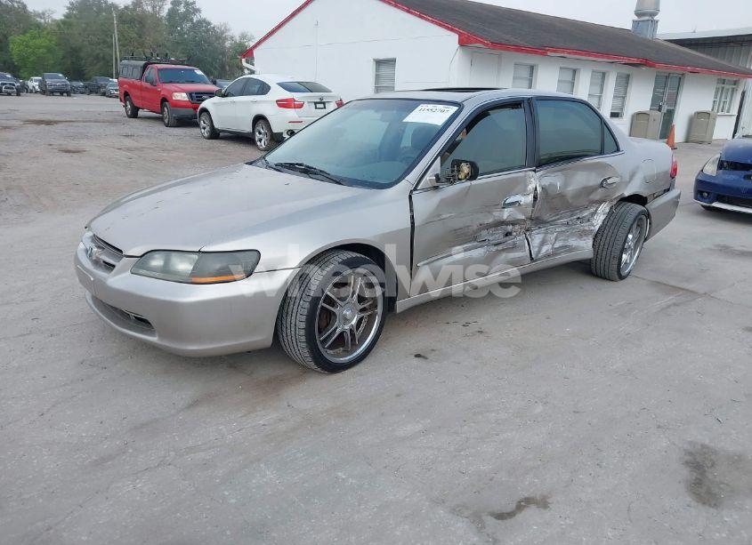 Photo 2 of 1999 Honda Accord EX (VIN JHMCG6670XC024676)