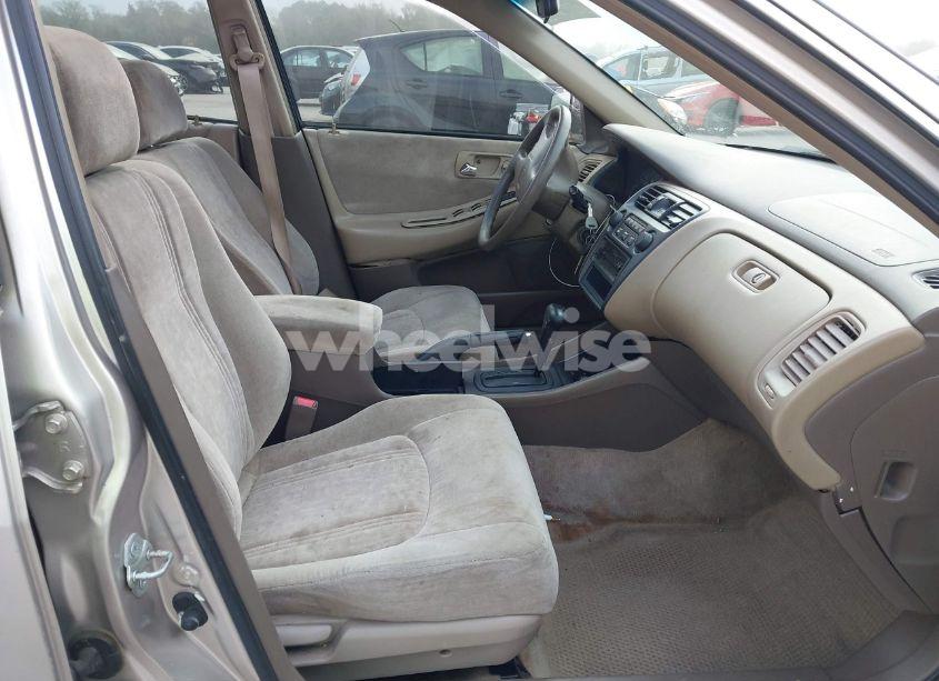 Photo 5 of 1999 Honda Accord EX (VIN JHMCG6670XC024676)