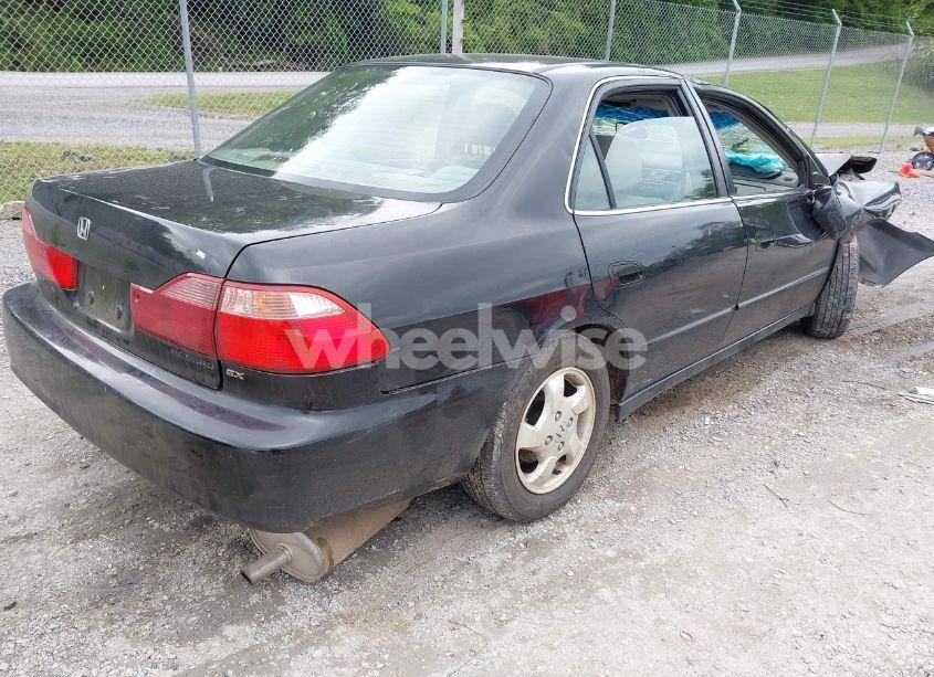 Photo 4 of 1999 Honda Accord EX (VIN JHMCG6673XC034070)