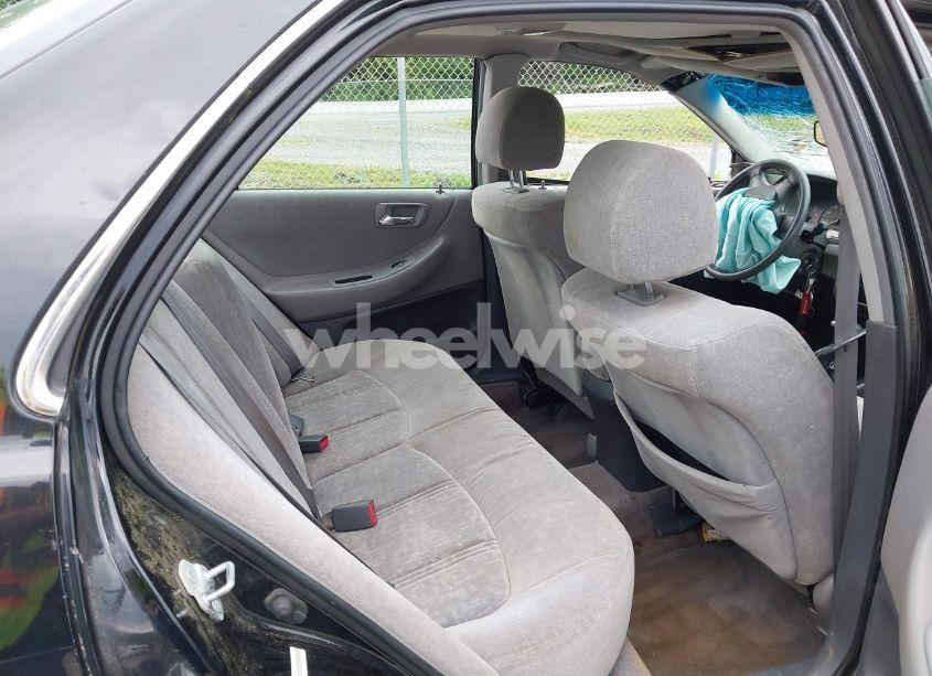 Photo 8 of 1999 Honda Accord EX (VIN JHMCG6673XC034070)