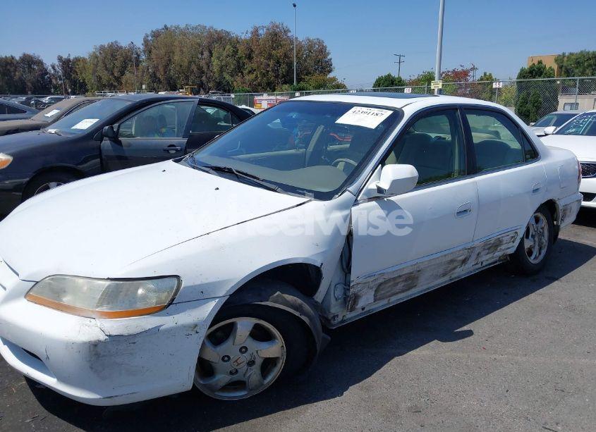 Photo 6 of 1999 Honda Accord EX (VIN JHMCG6679XC018939)