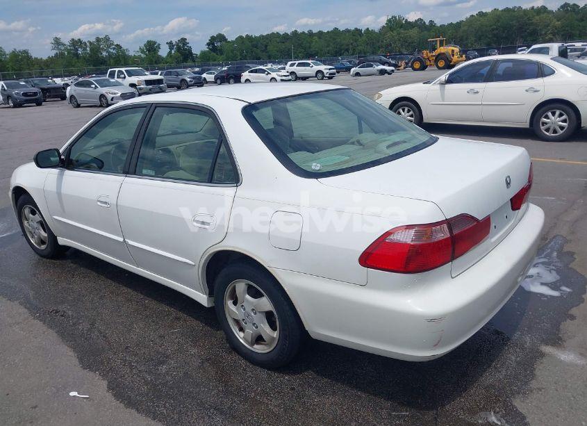 Photo 3 of 1999 Honda Accord EX (VIN JHMCG6679XC032257)