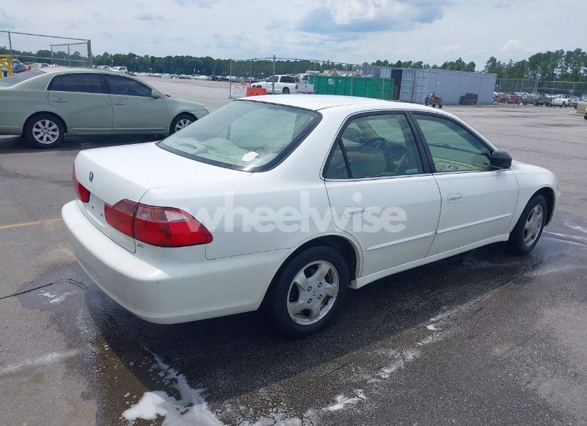Photo 4 of 1999 Honda Accord EX (VIN JHMCG6679XC032257)