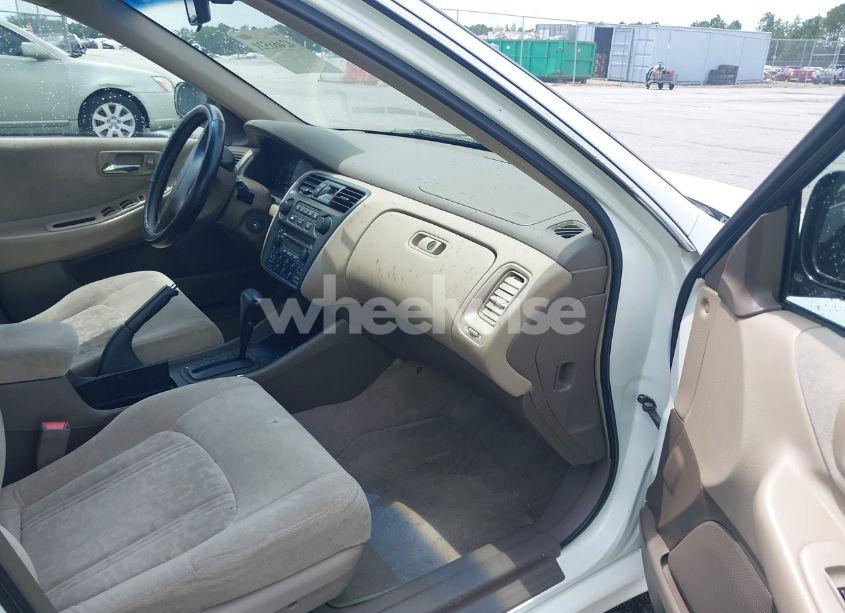 Photo 5 of 1999 Honda Accord EX (VIN JHMCG6679XC032257)