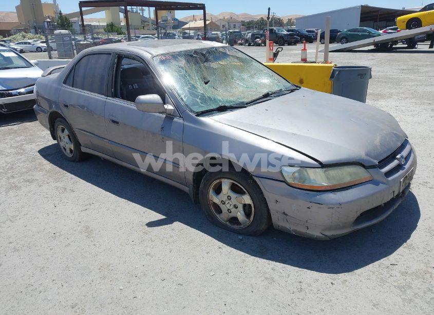 2000 Honda Accord 2.3 EX (VIN JHMCG6679YC029828) main photo