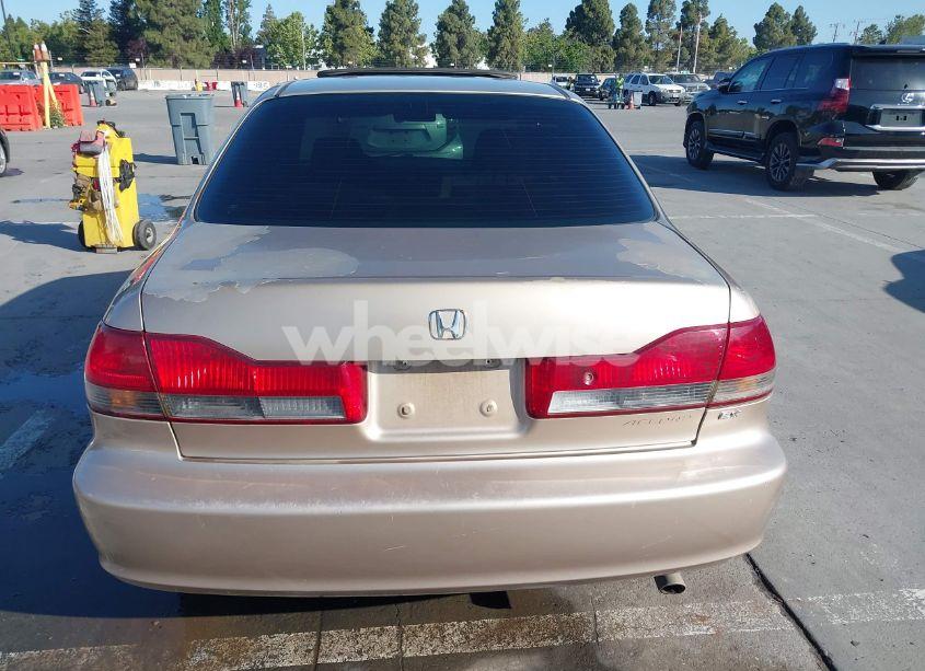 Photo 16 of 2001 Honda Accord 2.3 EX (VIN JHMCG66801C010759)