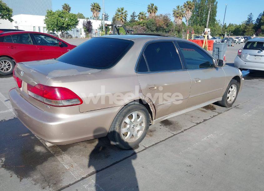 Photo 4 of 2001 Honda Accord 2.3 EX (VIN JHMCG66801C010759)