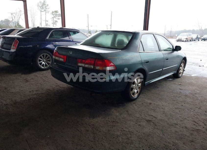 Photo 4 of 2002 Honda Accord 2.3 EX/2.3 SE (VIN JHMCG66832C005055)