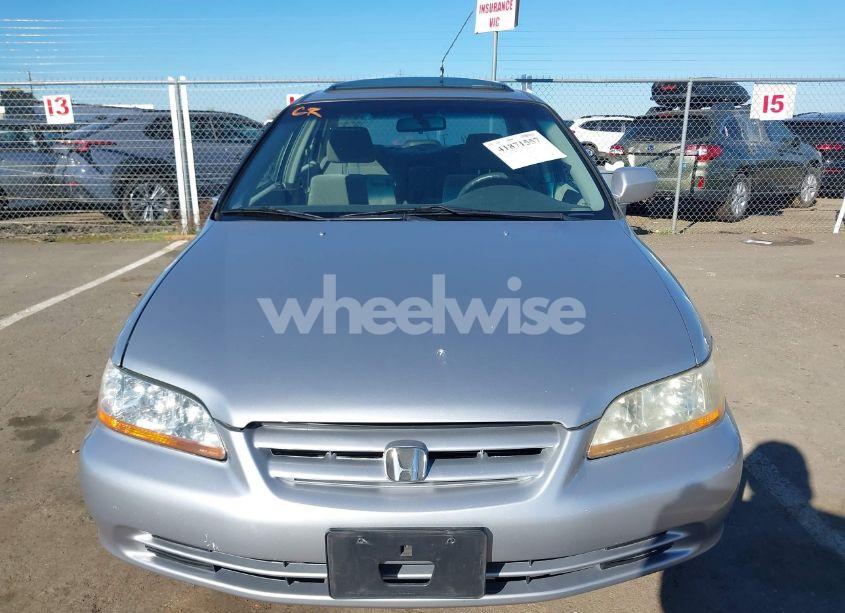 Photo 12 of 2001 Honda Accord 2.3 EX (VIN JHMCG66841C008531)