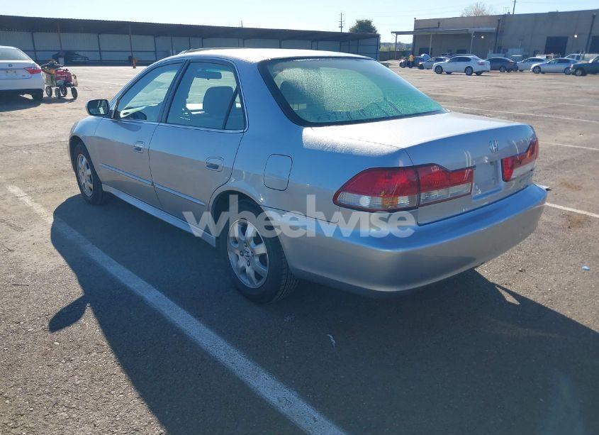 Photo 3 of 2001 Honda Accord 2.3 EX (VIN JHMCG66841C008531)