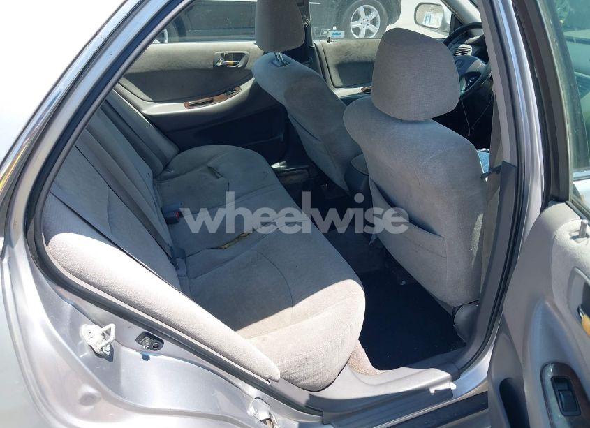 Photo 8 of 2002 Honda Accord 2.3 EX/2.3 SE (VIN JHMCG66842C007526)