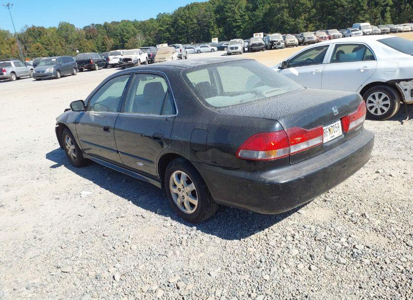Photo 3 of 2001 Honda Accord 2.3 EX (VIN JHMCG66851C002219)