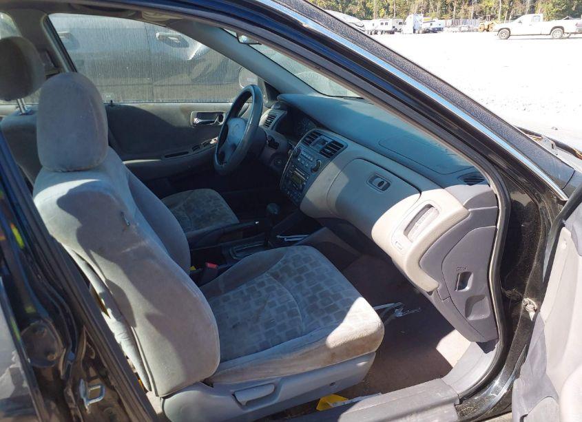 Photo 5 of 2001 Honda Accord 2.3 EX (VIN JHMCG66851C002219)