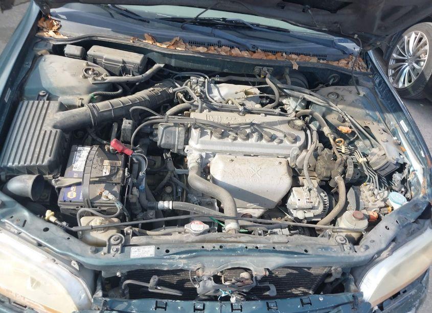 Photo 10 of 2002 Honda Accord 2.3 EX/2.3 SE (VIN JHMCG66852C018681)