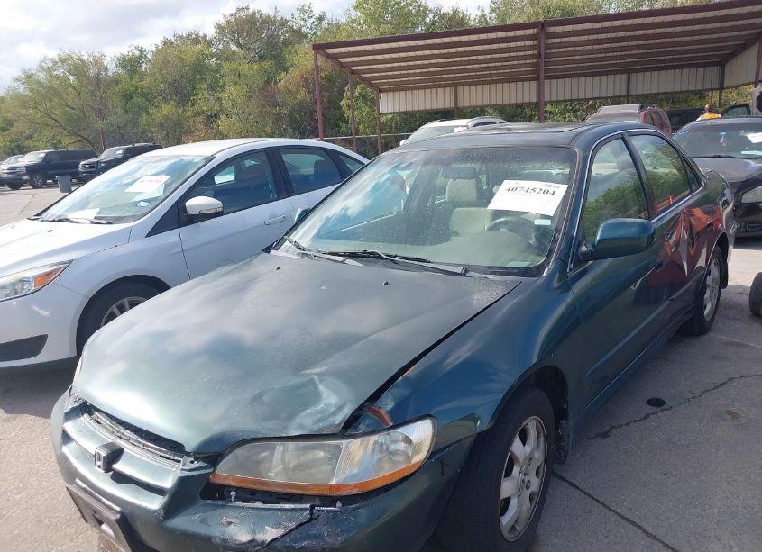 Photo 2 of 2002 Honda Accord 2.3 EX/2.3 SE (VIN JHMCG66852C018681)