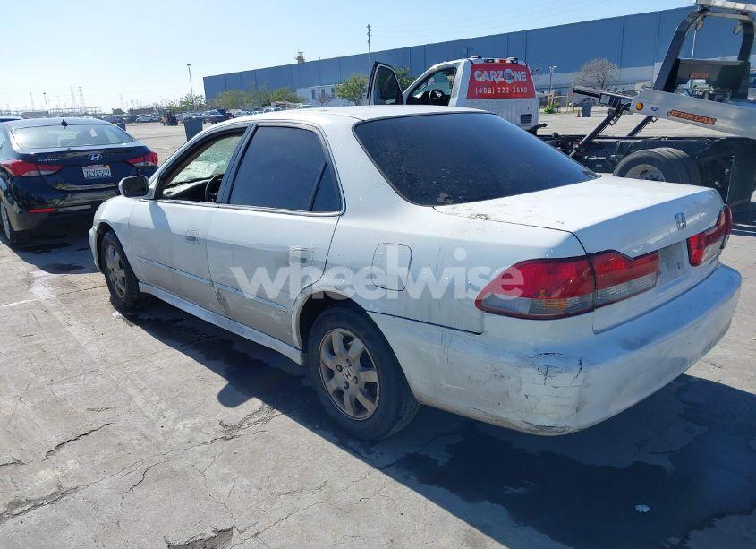 Photo 3 of 2001 Honda Accord 2.3 EX (VIN JHMCG66861C016503)