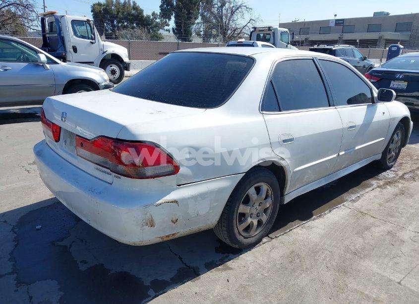 Photo 4 of 2001 Honda Accord 2.3 EX (VIN JHMCG66861C016503)