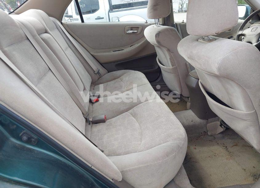 Photo 8 of 2002 Honda Accord 2.3 EX/2.3 SE (VIN JHMCG66862C005437)