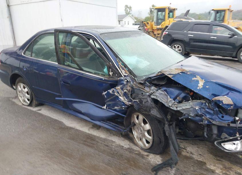 Photo 17 of 2001 Honda Accord 2.3 EX (VIN JHMCG66871C003260)