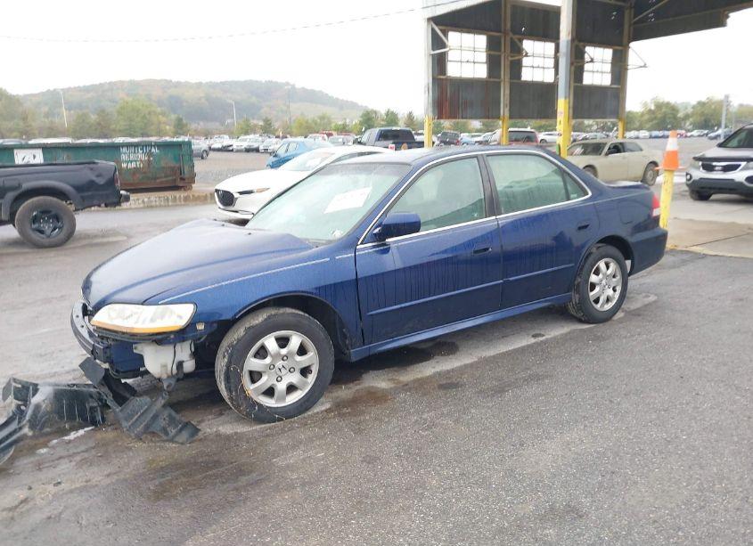 Photo 2 of 2001 Honda Accord 2.3 EX (VIN JHMCG66871C003260)