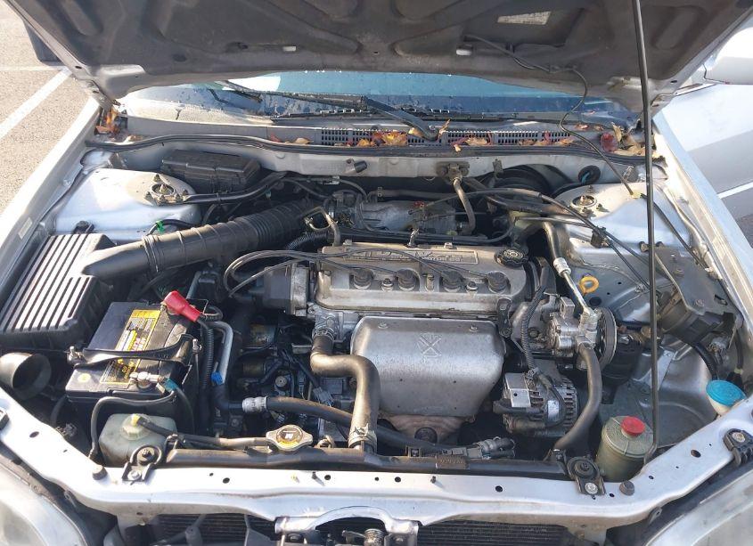 Photo 10 of 2002 Honda Accord 2.3 EX/2.3 SE (VIN JHMCG66872C017239)