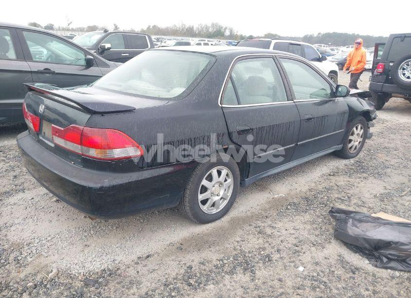 Photo 4 of 2002 Honda Accord 2.3 EX/2.3 SE (VIN JHMCG66872C026653)