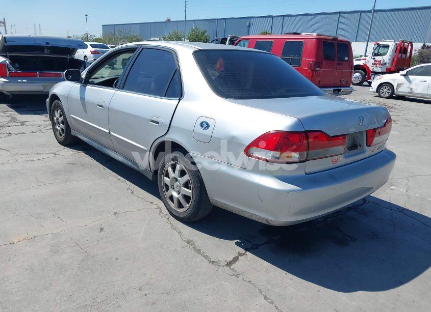 Photo 3 of 2002 Honda Accord 2.3 EX/2.3 SE (VIN JHMCG66892C017114)