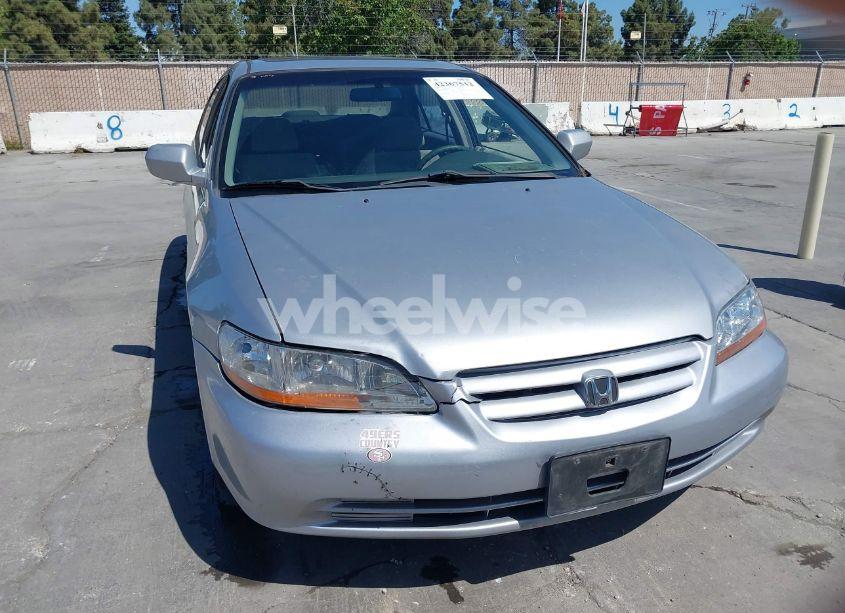Photo 6 of 2002 Honda Accord 2.3 EX/2.3 SE (VIN JHMCG66892C017114)