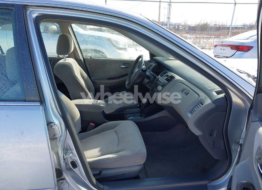 Photo 5 of 2002 Honda Accord 2.3 EX/2.3 SE (VIN JHMCG66892C026685)