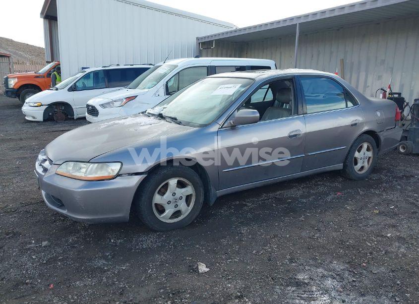 Photo 2 of 2000 Honda Accord 2.3 EX (VIN JHMCG668XYC006129)