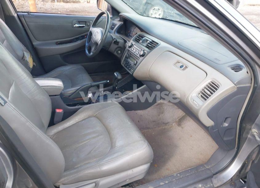 Photo 5 of 2000 Honda Accord 2.3 EX (VIN JHMCG668XYC006129)