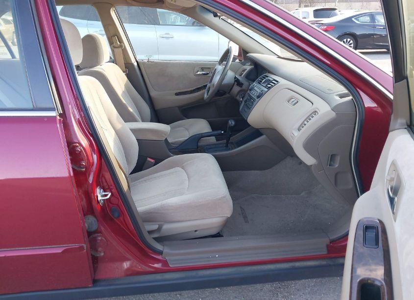 Photo 5 of 2000 Honda Accord 2.3 SE (VIN JHMCG6691YC017268)