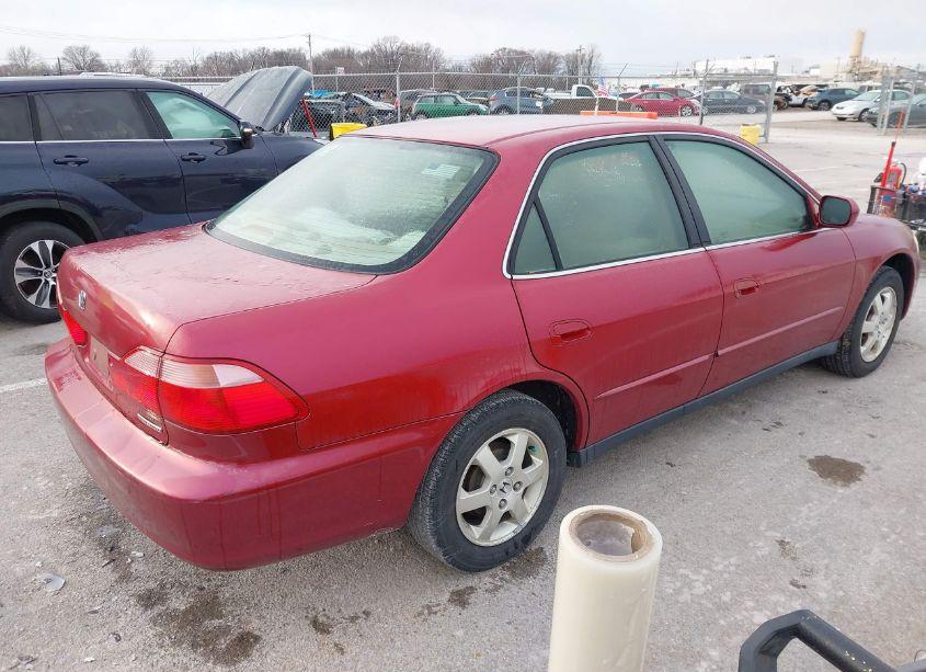 Photo 4 of 2000 Honda Accord 2.3 SE (VIN JHMCG6692YC020728)