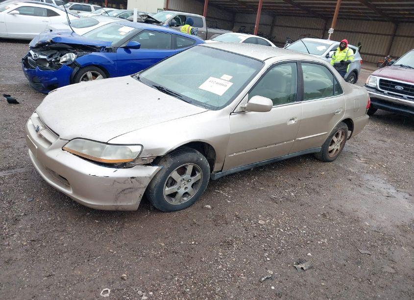 Photo 2 of 2000 Honda Accord 2.3 SE (VIN JHMCG6693YC018583)