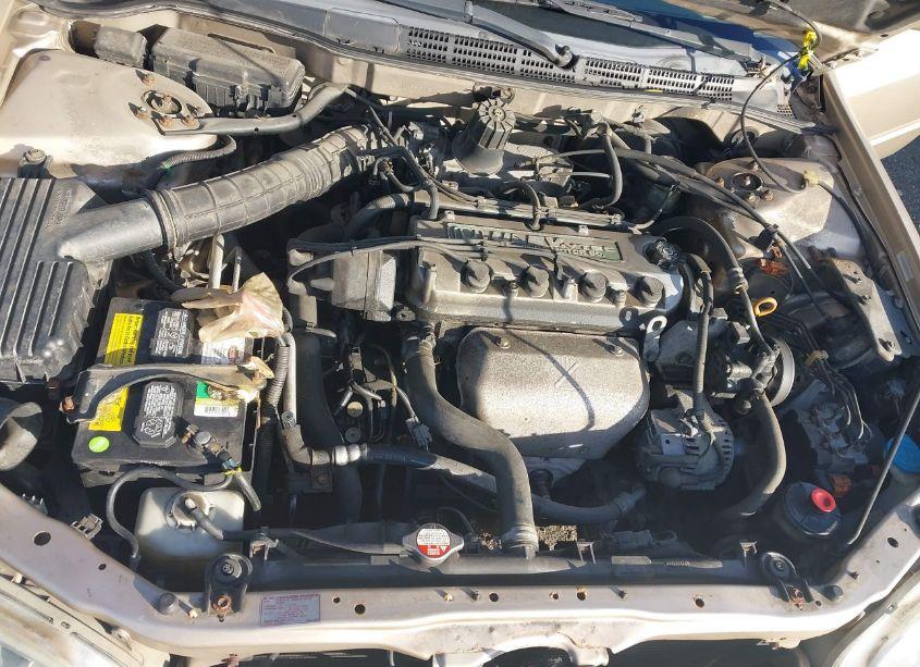 Photo 10 of 2000 Honda Accord 2.3 SE (VIN JHMCG6696YC008629)