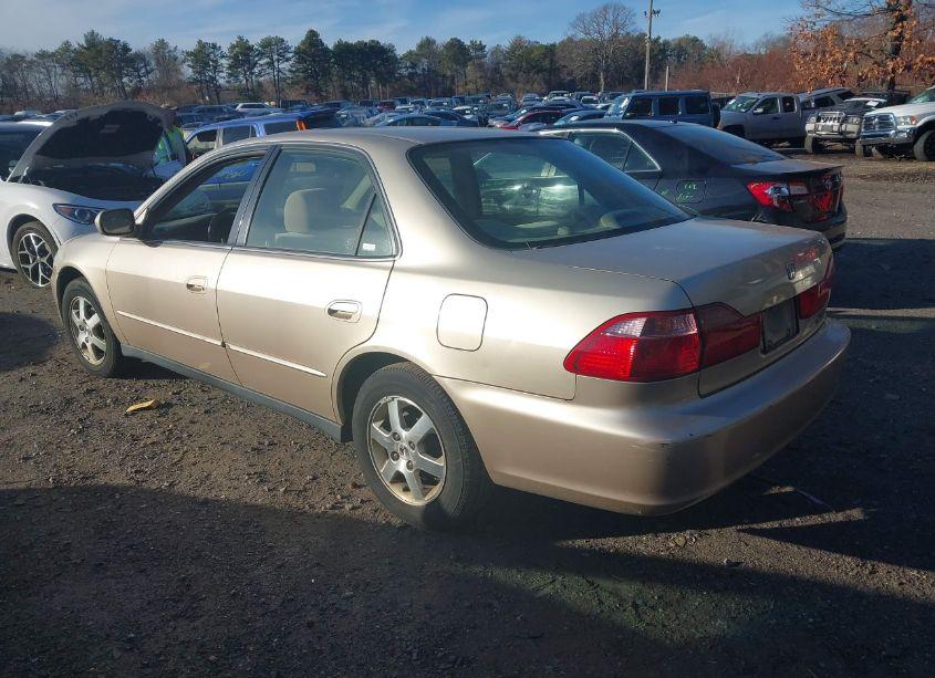 Photo 3 of 2000 Honda Accord 2.3 SE (VIN JHMCG6696YC008629)